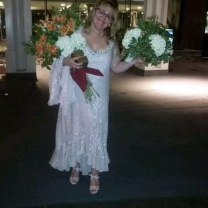 Meet your Posher, Lorie